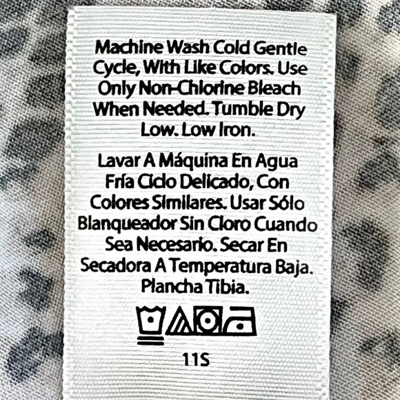 Snake Print Kimono-Style Robe 3X Secret Treasures Black Waist Tie GUC - Picture 7 of 14